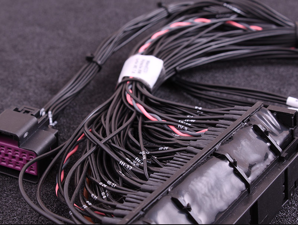 MaxxECU Pro Porsche 996 Turbo (M96/M70) PNP ECU